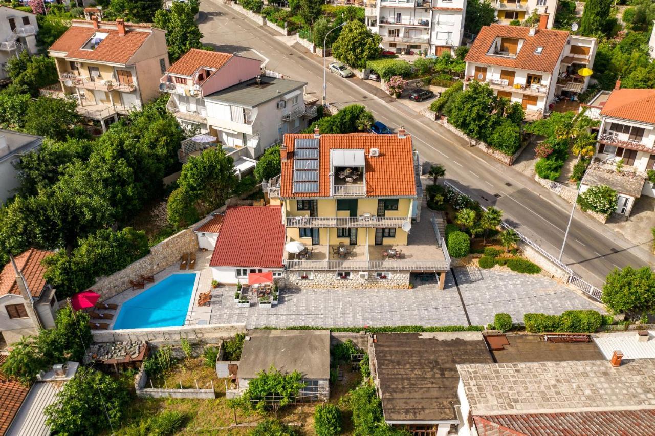 Apartments Jasna Crikvenica Bagian luar foto