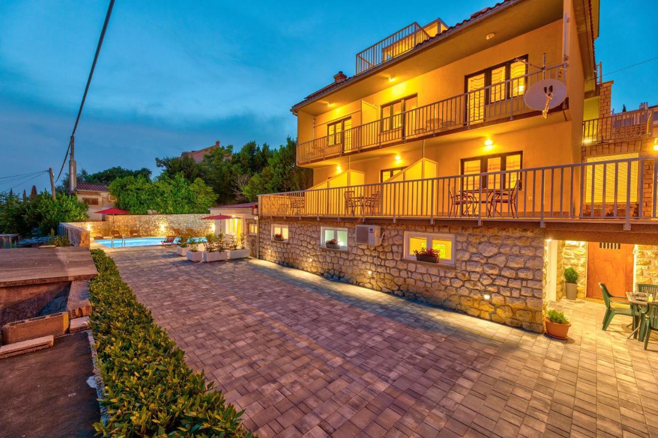 Apartments Jasna Crikvenica Bagian luar foto