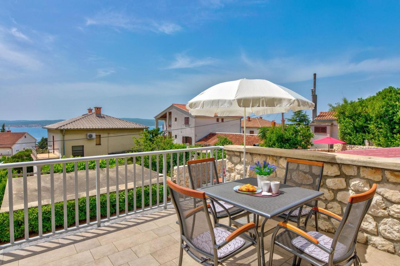 Apartments Jasna Crikvenica Bagian luar foto