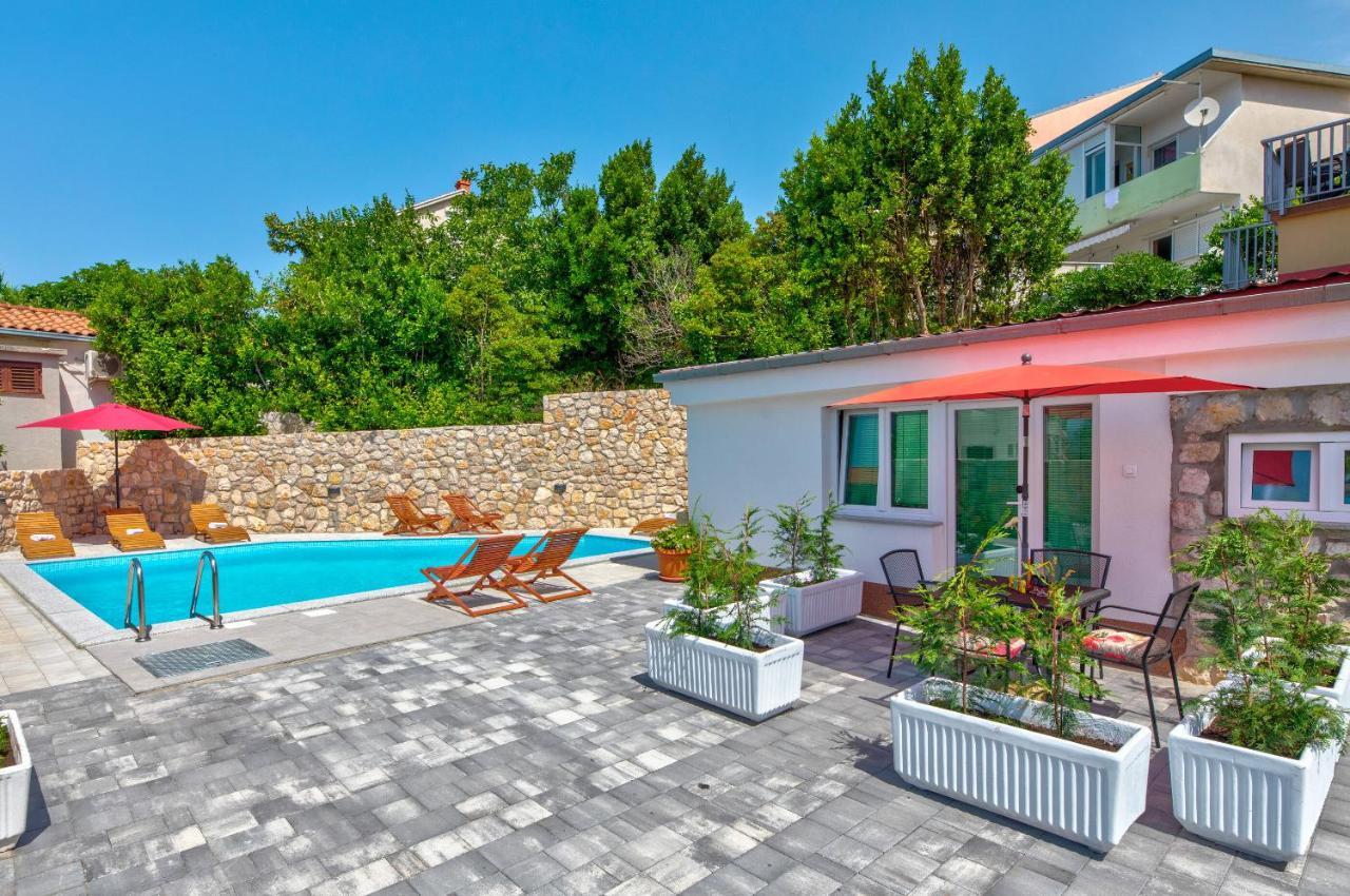Apartments Jasna Crikvenica Bagian luar foto