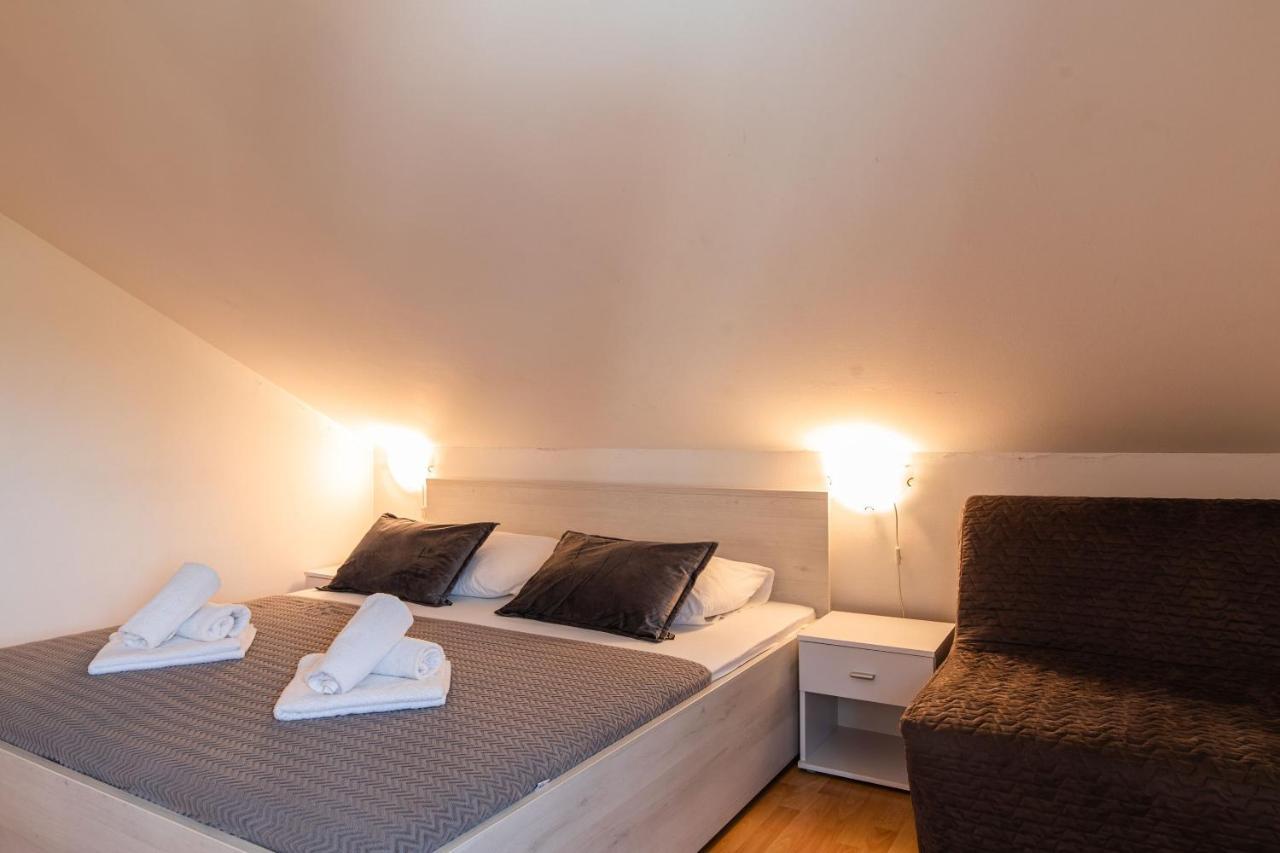 Apartments Jasna Crikvenica Bagian luar foto