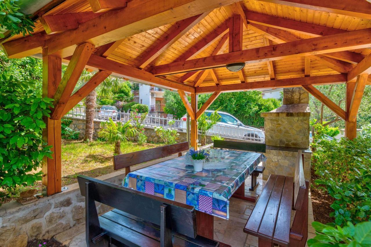Apartments Jasna Crikvenica Bagian luar foto